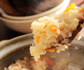 季節野菜の鶏釜めし